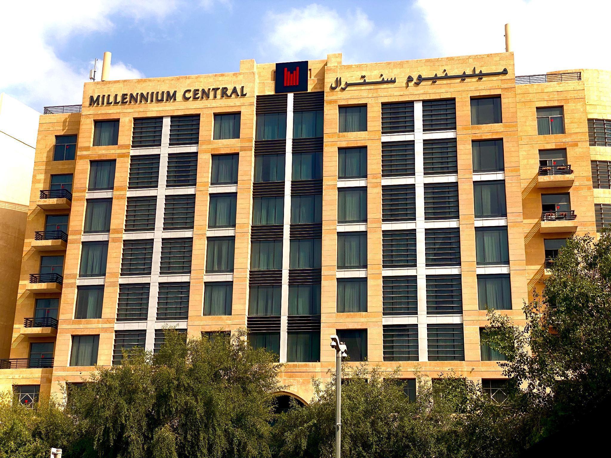 Millennium Central Doha Hotel Exterior photo